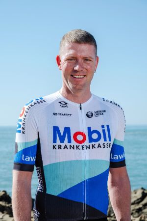 Mobil Krankenkasse Cycling Team - Porträt Lars Brödner 2024.